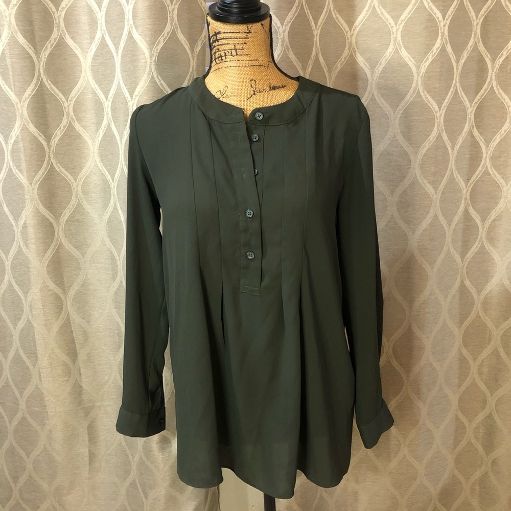Banana republic dressy chiffon blouse
